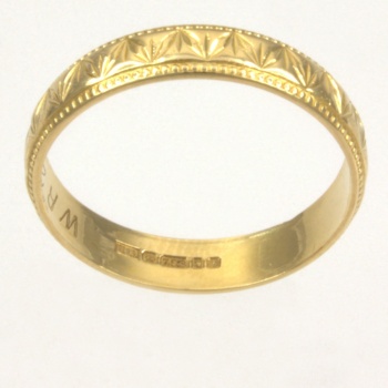 18ct Gold Wedding Ring Size O